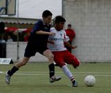 Rafinha, con los alevines del Ureca en un torneo frente al L�rez.