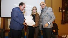 Inma L�pez Silva, recogiendo este martes el premio Fern�ndez del Riego