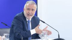 El ministro de Pol�tica Territorial y Memoria Democr�tica, �ngel V�ctor Torres, en la rueda de prensa de este martes tras el Consejo de Ministros. 