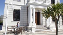 El edificio se ha pintado y sometido a diversas obras de reforma de cara a su reapertura