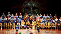 El festival de comparsas de Vilagarc�a despide el carnaval