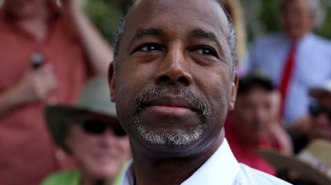 BEN CARSON. Neurocirujano afroamericano de Detroit sin experiencia en un cargo pblico.