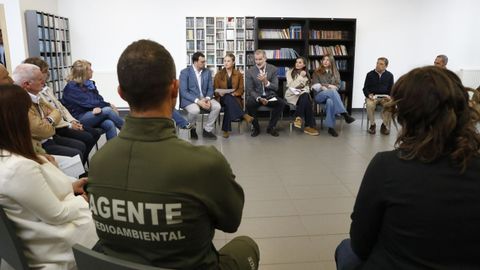 La princesa Leonor, el Rey Felipe VI, la Reina Letizia, y la Infanta Sof�a, tras mantener una reuni�n con los alcaldes de los municipios afectados por los incendios en Asturias