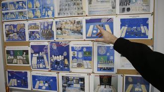 Las im&aacute;genes de los alijos requisados por la unidad en los &uacute;ltimos a&ntilde;os, colgadas en su oficina