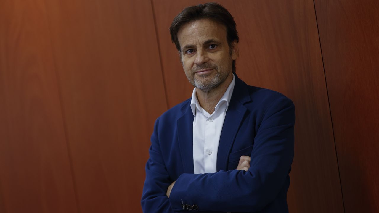 Asens llama a Sumar y Podemos a evitar «tacticismos» y se ofrece de ...