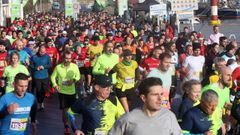 La Sin-Son 10K re�ne a una multitud de corredores cada a�o.
