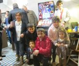 Remedios D�az con sus hijos y unos amiguitos.