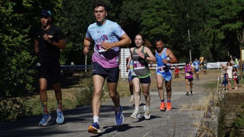Leiro celebra 41 historias de su carrera popular.La zona de O Salgueiral fue el eje de la clsica de O Ribeiro