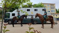 Agentes de la Guardia Civil, ayer
