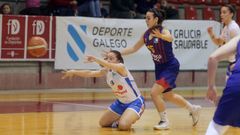 Las im�genes del partido entre el Cortegada y el Bar�a CBS