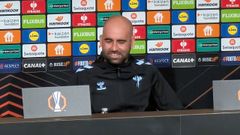 Claudio Gir�ldez, durante la rueda de prensa previa al Lyon-Celta de Europa League.
