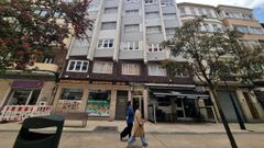 El piso que genera malos olores est� en el n�mero 8 de la calle �ngel Senra