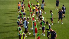 Los futbolistas del Celta, en un entrenamiento.