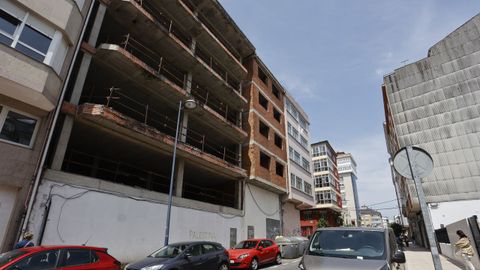 El edificio número 31 y 33 de Río Eo será terminado