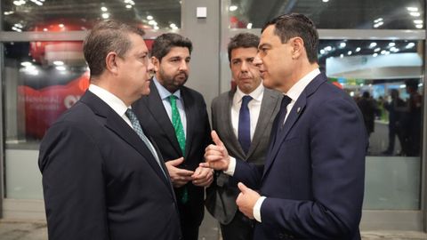 Garca-Page, Lpez Miras, Mazn y Moreno, de izquierda a derecha, en la feria de Fitur este mircoles