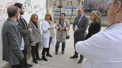 Garc�a Comesa�a, a su llegada al centro de salud Fontenla Maristany de Ferrol