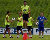 Arizmendi se ejercit� ayer en Abegondo junto a sus nuevos compa�eros.