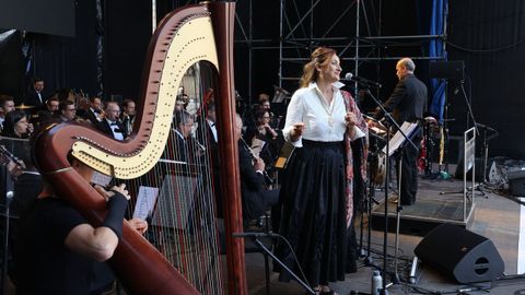 Concierto de la Banda de Msica con el gaiteiro Pedro Lamas y la cantareira Mercedes Rodrguez
