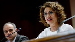 La vicepresidenta primera y ministra de Hacienda, Mar�a Jes�s Montero, durante su comparecencia en la comisi�n correspondiente del Senado.