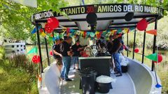 En la imagen, el �Platanito 30�, el barco que Jos� Mar�a Picado prepar� para recorrer el Mandeo. 