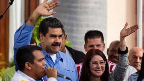 Maduro, con su mujer