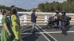El presidente de la Xunta Alfonso Rueda y la conselleira de Vivenda Mar�a Mart�nez Allegue, los alcaldes de A Estrada, Teo y Vedra acuden a la puesta en marcha del primer tramo de las obras que culminan la prolongaci�n de AG59. AG-59