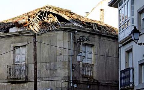 El inmueble es un foco de insalubridad y ya sufri� varios incendios en los �ltimos a�os.