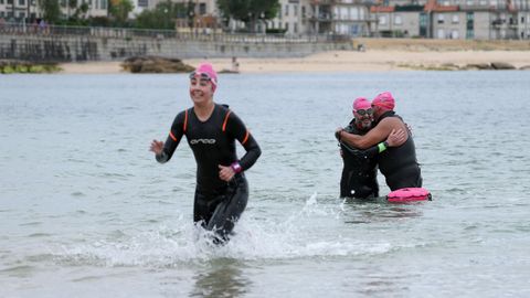  Traves�a a Nado Illa de R�a organizada por la asociaci�n contra el cancer de Ribeira 2026