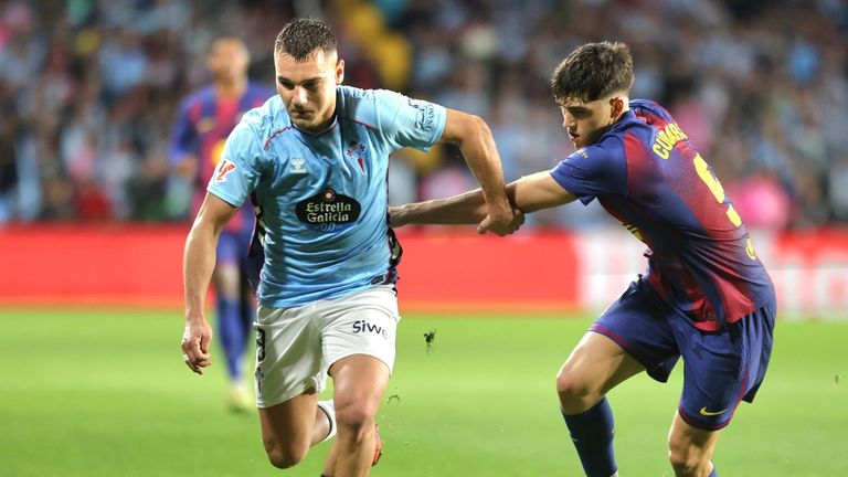 Ferran Jutgl� y Pau Cubars�, durante el partido de ida en Bala�dos.