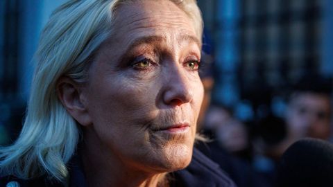 Le pen, el 17 de octubre antes de una reunin de Patriotas por Europa, el grupo dirigido por el hngaro Viktor Orbn en Bruselas.