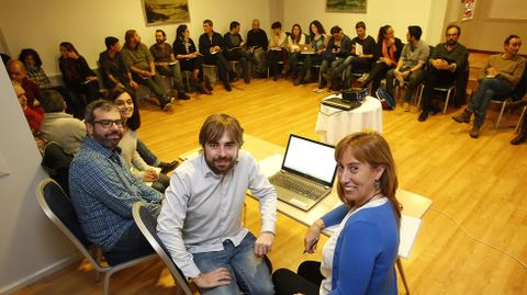 Una reuni�n del consejo ciudadano de Podemos Asturies