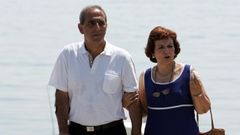 Imagen de archivo del armador ribeirense Andr&eacute;s Gude Gonz&aacute;lez, acompa&ntilde;ado por su esposa