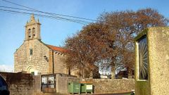 El Camino Ingl�s a su paso por la iglesia de San Marti�o de Tiobre. 