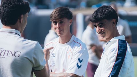 Manu, con �scar Marcos y �ngel Arcos esta pretemporada.