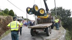 Accidente de tractor con un fallecido en Santa Mar�a de Xeve, Pontevedra