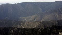 El incendio forestal -este, en imagen de archivo- afect� a montes de la parroquia de Camba.