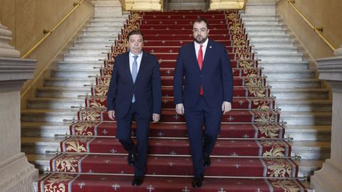 Adri�n Barb�n (d), se re�ne este lunes con el ministro de Agricultura, Pesca y Alimentaci�n, Luis Planas