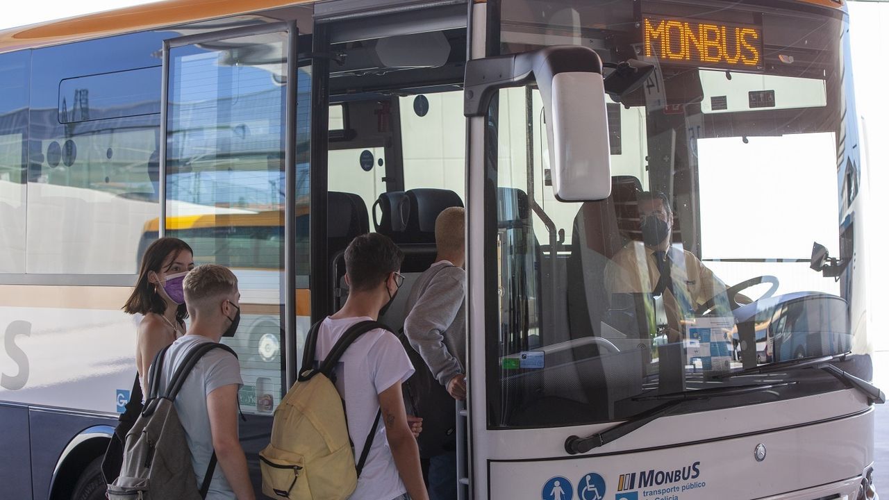 Monbus mantendrá en enero la rebaja que deja el precio de los ...