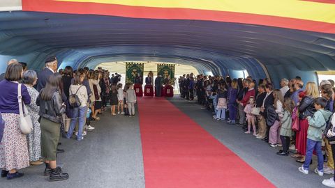 Una carpa, instalada en el cuartel, sirvi para acoger los actos