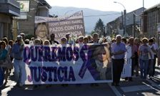 <span lang= es-es >Solidaridad vecinal</span>. La muerte de Isabel Fuentes dio lugar a movilizaciones de sus convecinos en la localidad de Pazos, en el municipio de Ver�n, de donde ella era natural y donde resid�a la pareja. 