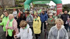 La andaina solidaria contra el cáncer de Vimianzo, en fotos