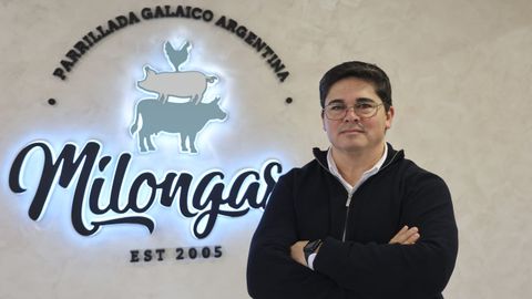 Jos Ribas cre el concepto Milongas en el 2016. Lleg a Galicia en el 2001 para colaborar en la apertura delMcDonalds de Vilagarca, multinacional en la que llevaba diez aos trabajando en Argentina