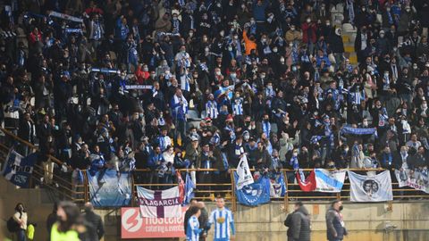 Como en la imagen del partido del 2021, el Deportivo volver a estar acompaado por su hinchada en el Reino de Len