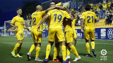 Gol Alcorcon Deportivo Santo Domingo.Los futbolistas del Alcorcon celebran un gol ante el Deportivo en Santo Domingo