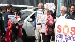 La protesta se desarroll� en la puerta inferior del Hospital de A Coru�a (Chuac)