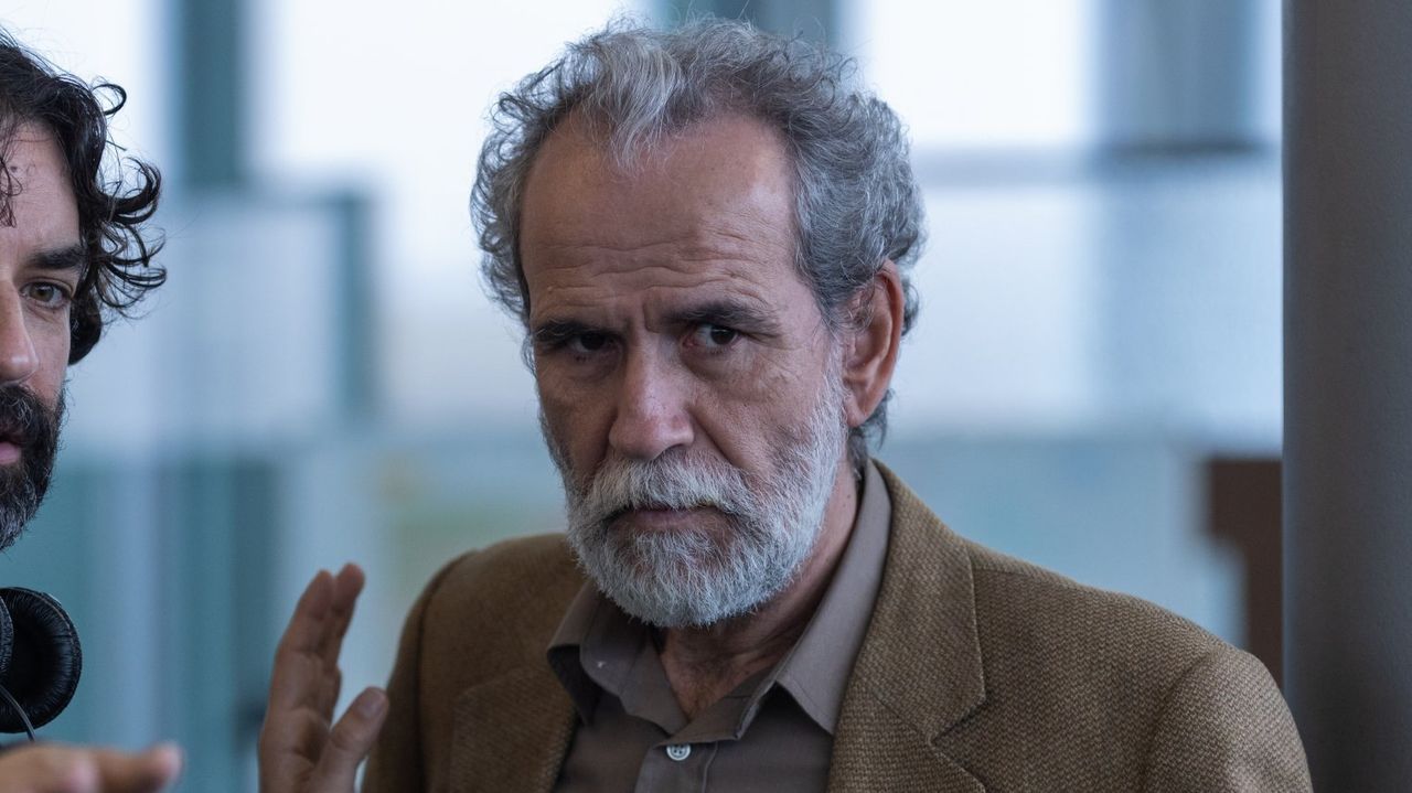 Willy Toledo critica a Loquillo por sus amenazas a un mantero: «Eres un ...