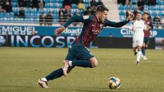Gerard Valent�n, futbolista del Huesca.