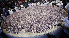 La tapa de pulpo m�s grande del mundo se prepara en 10 minutos