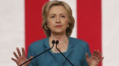 Clinton durante su intervenci�n en la Universidad Internacional de Florida, en Miami