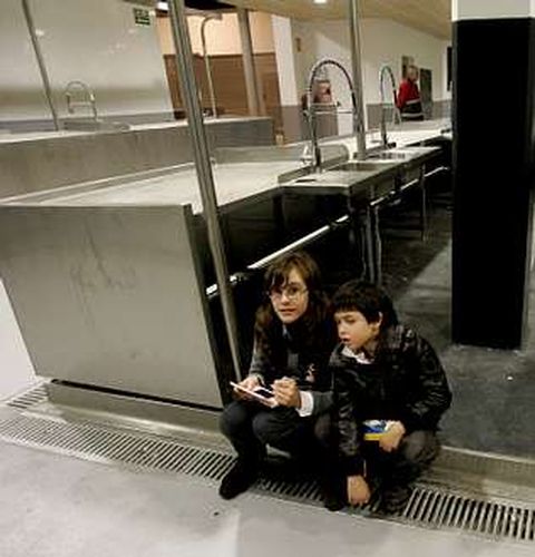 Con los fondos restantes podr�an hacerse obras en la plaza.